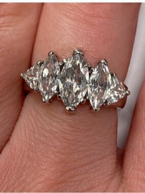Vintage Avon Silver Tone Marquise Rhinestone Statement Cocktail Ring 7.5